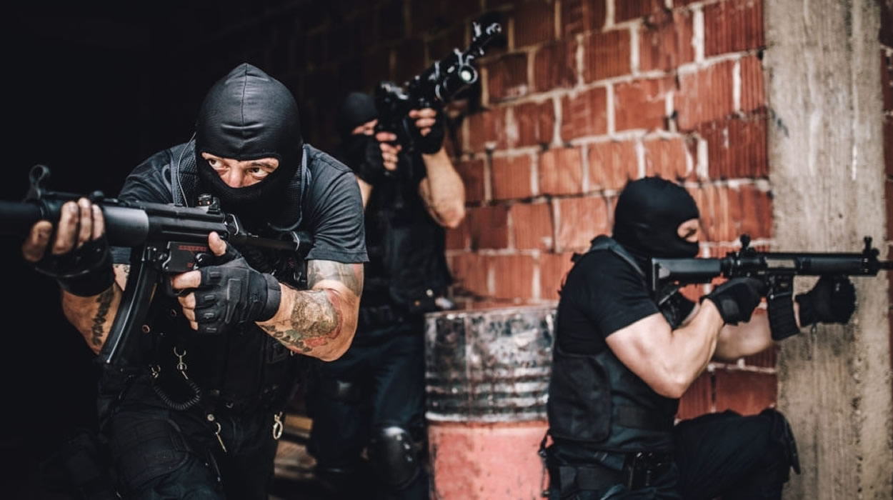 policiamento em comunidades de risco